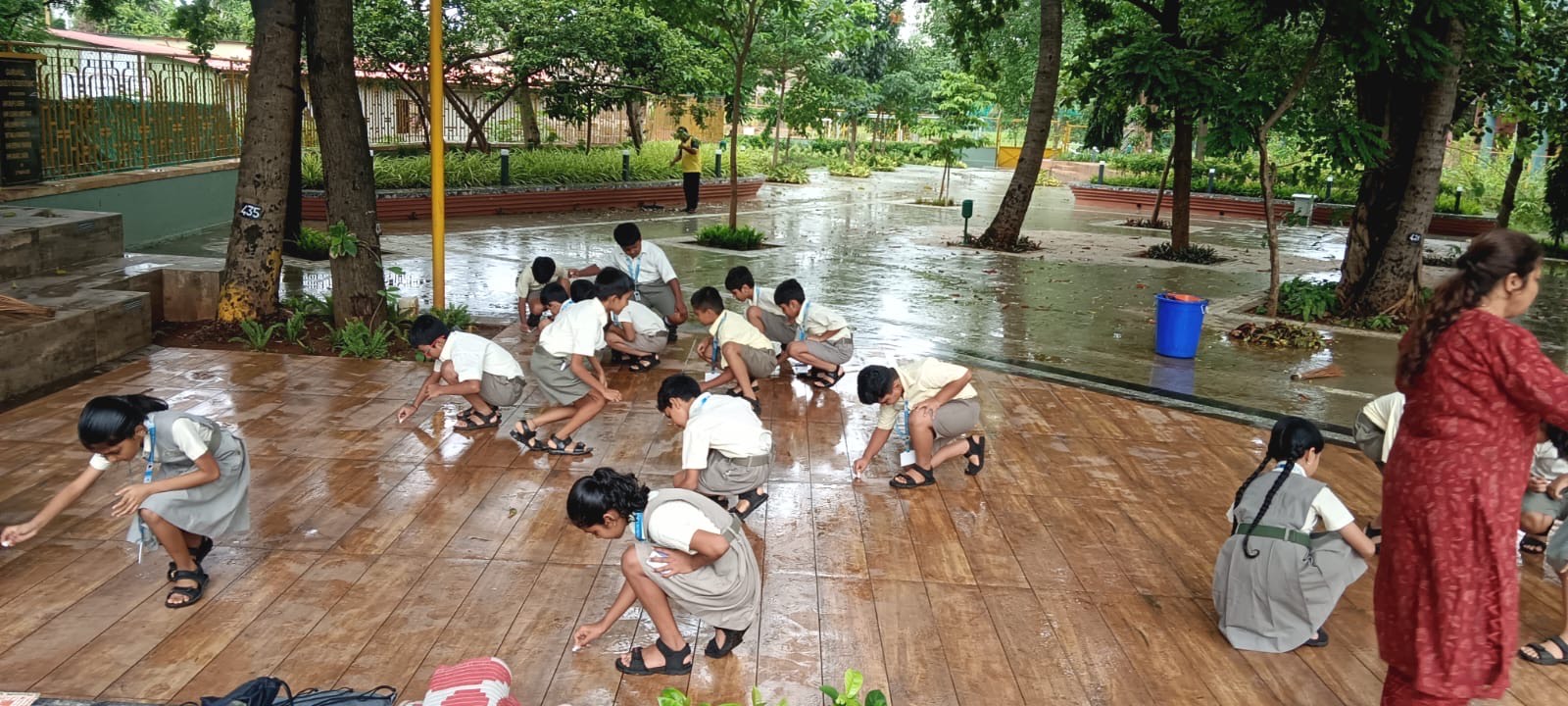 English activity on Grammar topics of Numbers ( singular - plural )nouns of STD 4 A ,B 